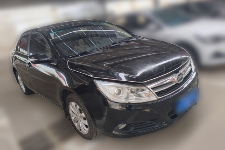 Used BYD Surui 2012 1.5L Manual Luxury Version Front Right 45 Deg