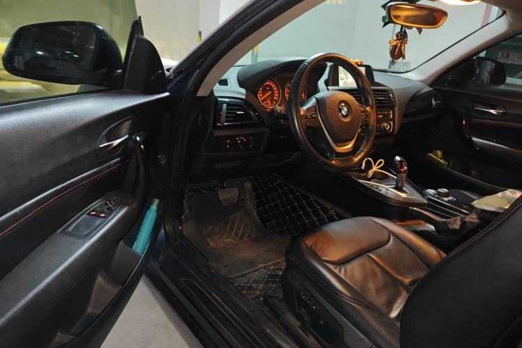 Used BMW 2 Series 2014 220i Leading Model