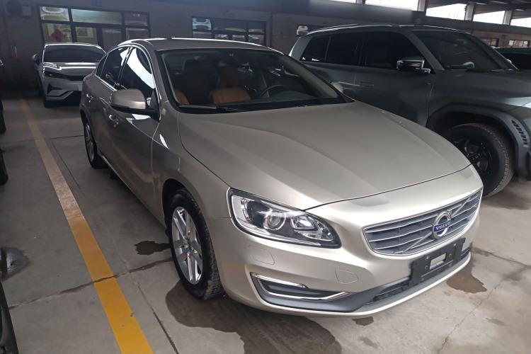 Used Volvo S60 2017 S60L T3 Smart Upgrade Edition
