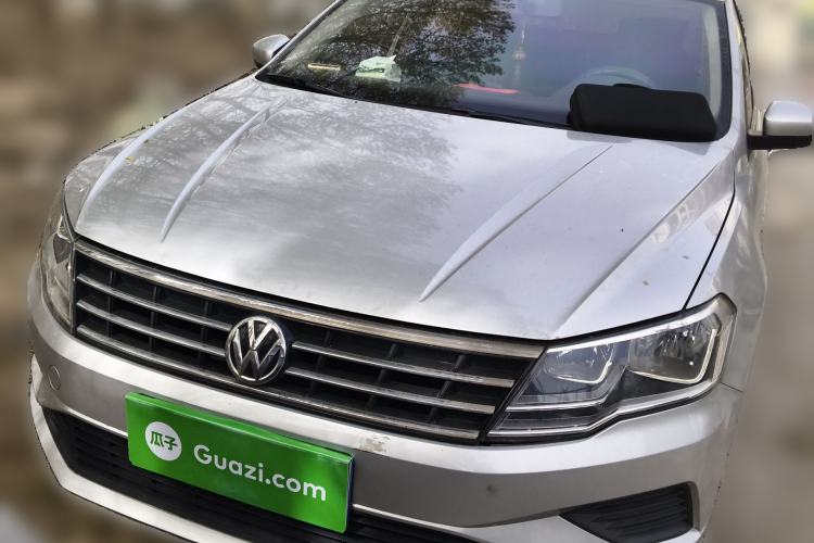 Used Volkswagen Jetta 2017 1.5L Manual Fashion Edition
