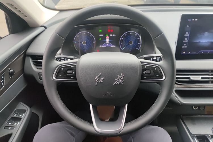 Used Hongqi E-QM5 2022 431 km Charge & Enjoy Edition