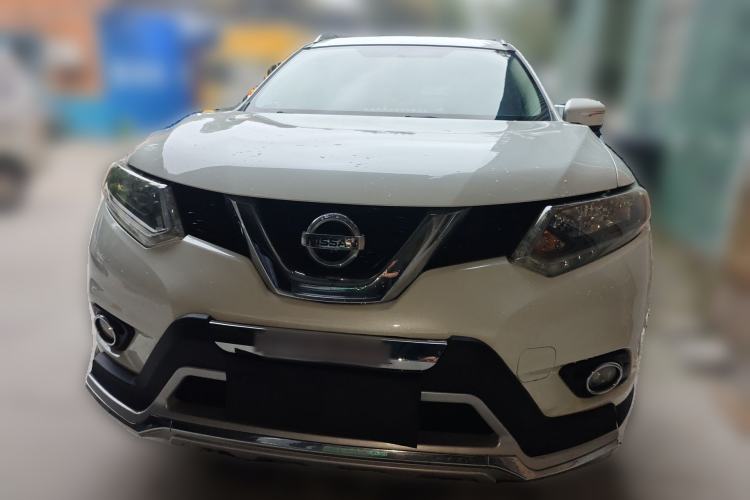 Used Nissan X-Trail 2015 2.0L CVT Comfort MAX Edition 2WD Front