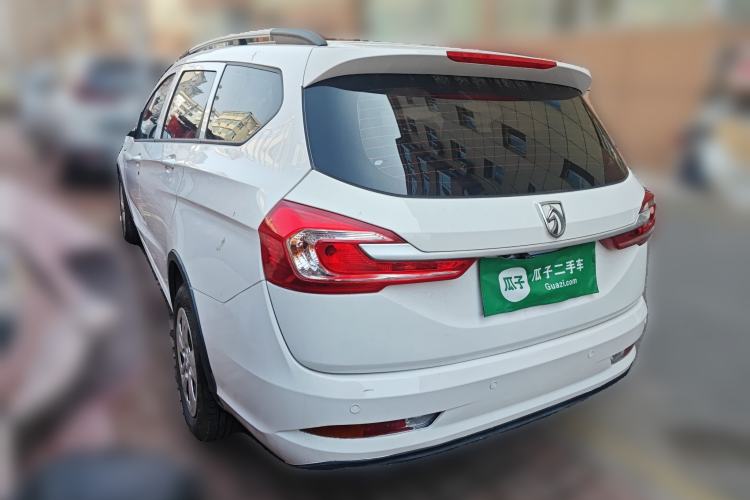 Used Baojun 310W 2017 1.5L Manual Comfort Version China VI Emission Standard