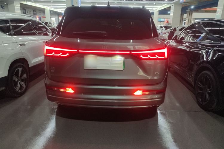 Used Landian E5 2023 1.5L DE-i 110 km Flagship Model 5 Seats
