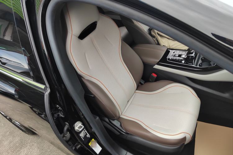 Used BYD Qin PLUS 2024 Honor Edition EV 420KM Leading Model