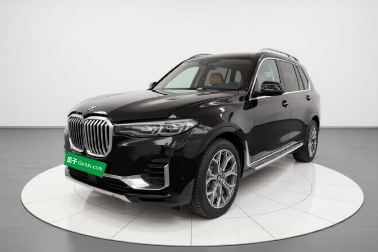 Used BMW X7 2019 xDrive40i Luxury Package with Leading Features