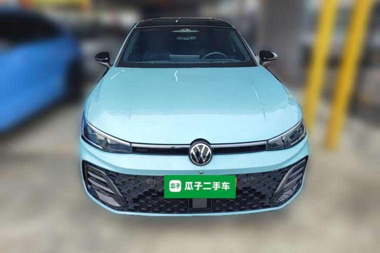 Used Volkswagen Passat 2025 Pro 380TSI Starry Dragon Luxury Edition Front