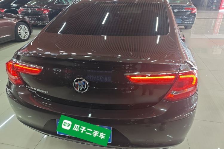 Used Buick LaCrosse 2018 28T Luxury Model Rear