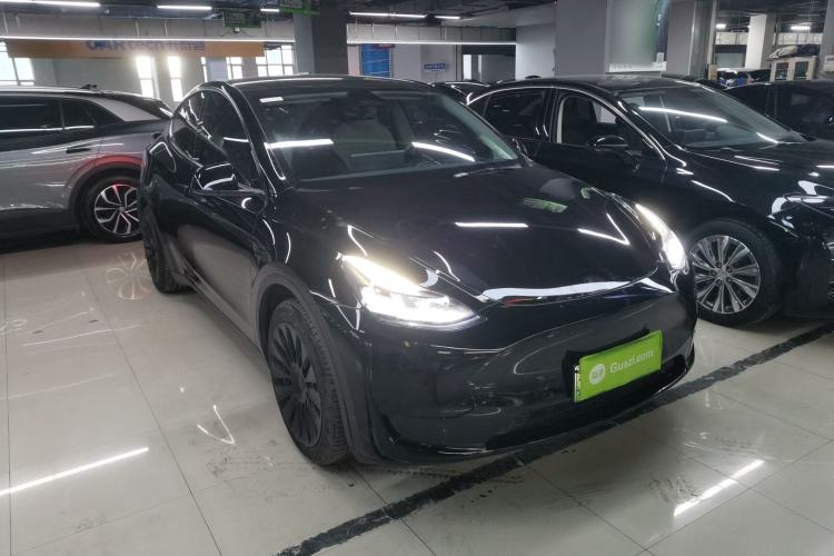Used Tesla Model Y 2022 Rear-Wheel-Drive Version
