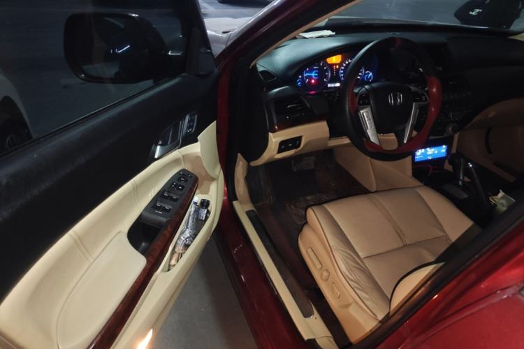 Used Honda Crosstour 2011 3.5L Prestige Edition