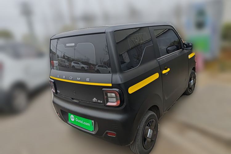 Used Geely Galaxy Panda 2023 Panda Mini 200km Endurance Bear Exterior 5