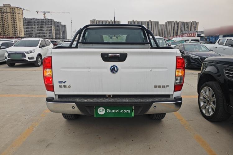 Used Dongfeng Ruichi 6 2023 Bucket-Style Standard Version 350 km