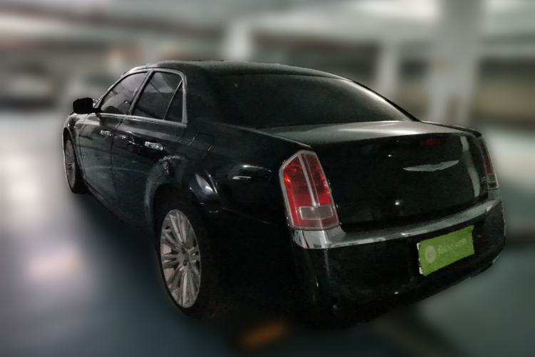 Used Chrysler 300C 2013 3.6L Luxury Edition
