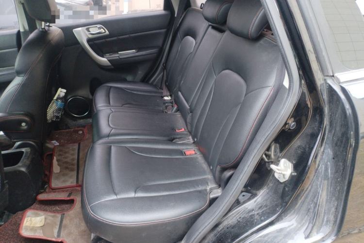 Used Haval H6 2016 Upgraded Model 1.5T Manual Two-Wheel Drive Urban Version