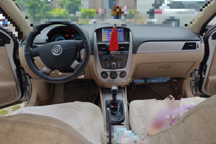 Used Buick Excelle 2013 1.5L Manual Classic Model