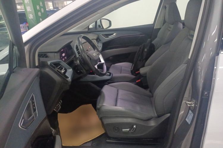 Used Audi Q5 e-tron 2023 40 e-tron Starry Edition Luxury Package Left Front Seat