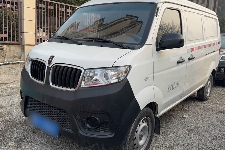 Used Jinbei Hiace X30 2023 1.5L Super-Enjoyment Van 2/5 Seats Non-Air-Conditioned Version SWC15M