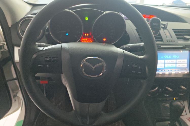 Used Mazda Mazda 3 2015 Hatchback 1.6L Automatic Elite Model
