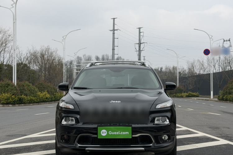 Used Jeep Cherokee 2016 2.4L Professional Edition