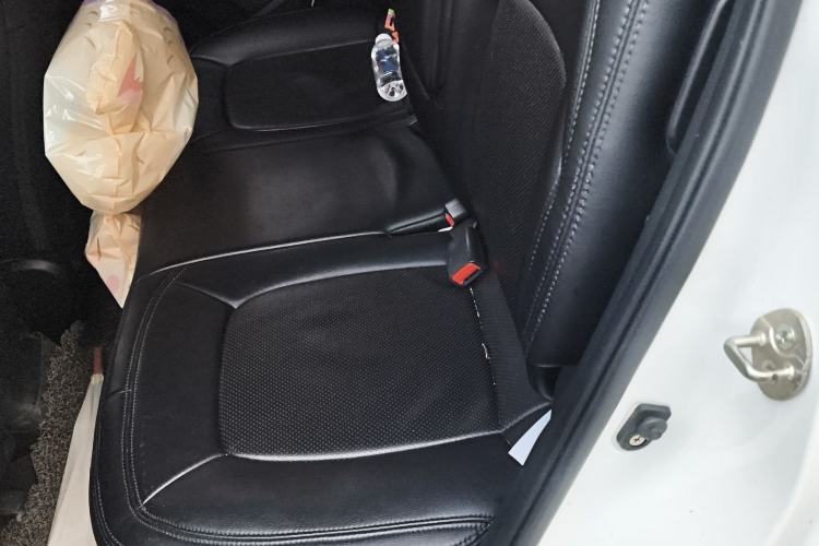 Used Kia Sportage R 2015 2.0L Automatic Two-Wheel Drive GL
