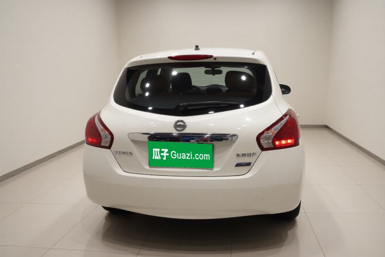 Used Nissan Tiida 2014 1.6L CVT Smart Model Exterior 4