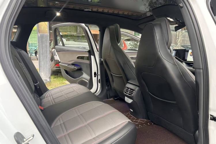 Used Hongqi EH7 2024 820 Pro Interior 2