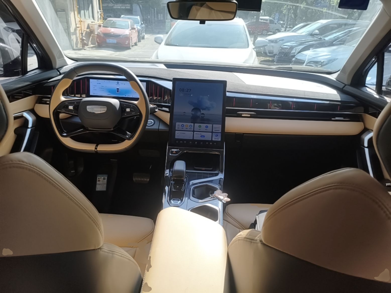 Geely Auto FX11 2023 1.5TD DCT Prestige Edition — снимка 12