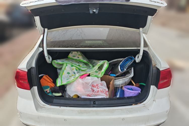 Used Volkswagen Bora 2016 1.6L Automatic Fashion Model
