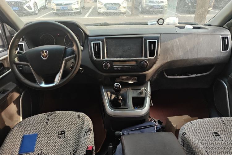 Used Jinbei Hiace King 