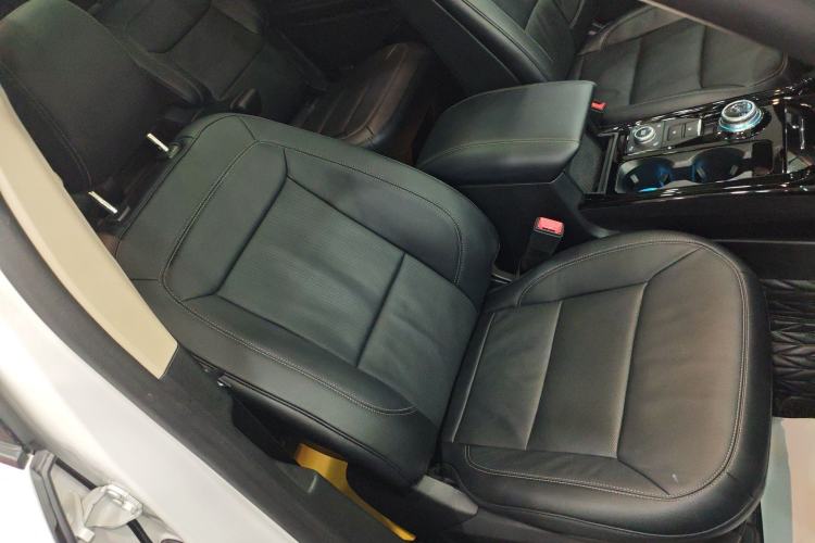 Used Ford Explorer 2020 EcoBoost 285 4x4 Titanium Edition 6 Seats
