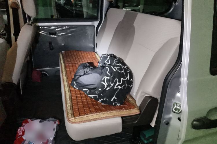 Used Wuling Hongguang V 2022 1.5L Jingqu Version Hydraulic Power Steering LAR