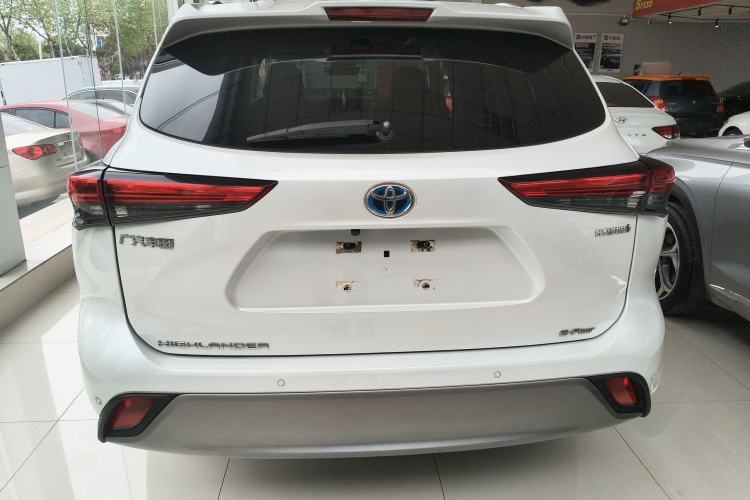 Used Toyota Highlander 2023 2.5L Smart Electric Hybrid Dual-Engine Four-Wheel Drive Prestige Version – 7 Seats Rear