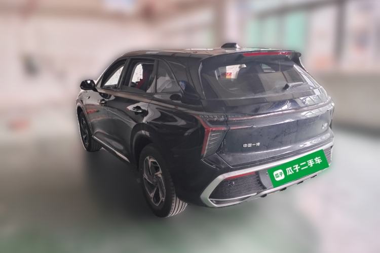 Used Hongqi HS3 2023 1.5T Two-Wheel Drive Shanwei Edition
