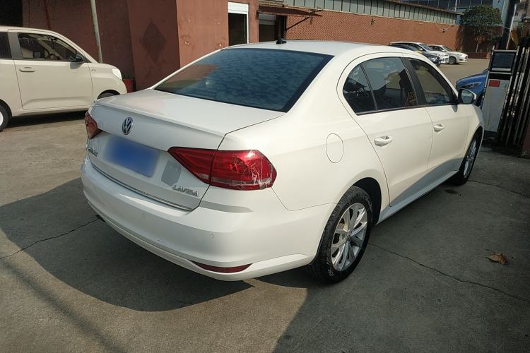 Used Volkswagen Lavida 2015 1.6L Automatic Comfort Edition