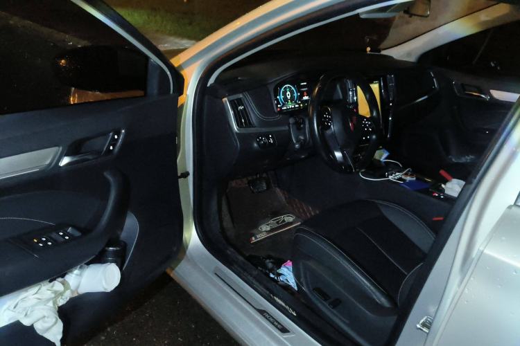 Used Roewe i6 New Energy 2017 45T Hybrid Connect & Smart Enjoyment Edition