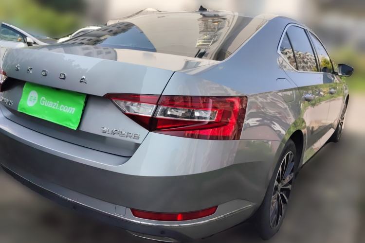 Used Skoda Superb 2018 TSI330 DSG Comfort Edition China VI Standard
