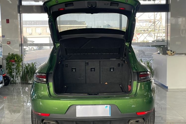 Used Porsche Macan 2018 Macan 2.0T