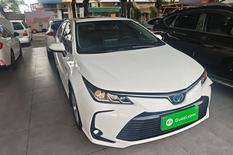 Used Toyota Corolla 2021 Dual-Motor 1.8L E-CVT Elite Edition

