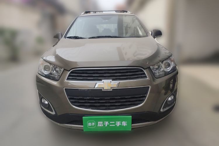 Used Chevrolet Captiva 2015 2.4L 4x4 Flagship Edition 7-Seater Front