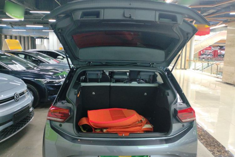 Used Volkswagen ID.3 2021 Pro Smart Edition Trunk