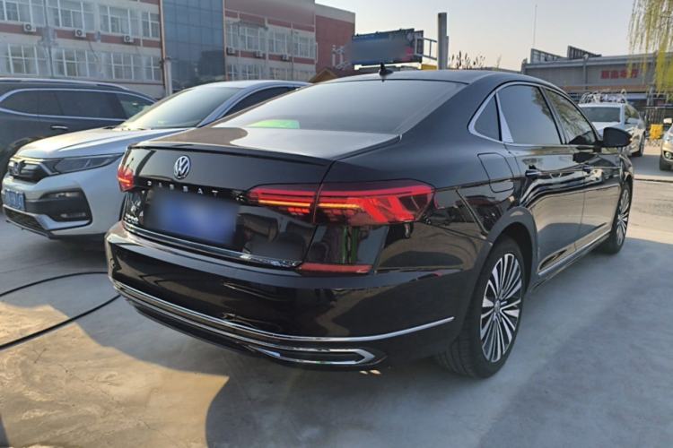 Used Volkswagen Passat 2020 330TSI Luxury Edition China VI
