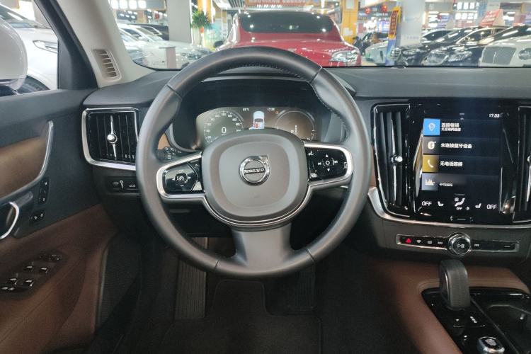 Used Volvo S90 New Energy 2020 T8 e-Drive Hybrid – Zhiyi Luxury Edition Steering Wheel