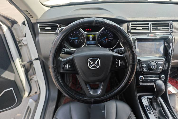 Used JMC Yusheng S330 2016 1.5L GTDi Automatic Two-Wheel Drive Prestige Edition Steering Wheel