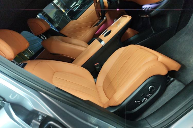 Used CHANGAN NEVO E07 2026 Model Pure Electric Four-Wheel Drive 90kWh Dacheng Edition