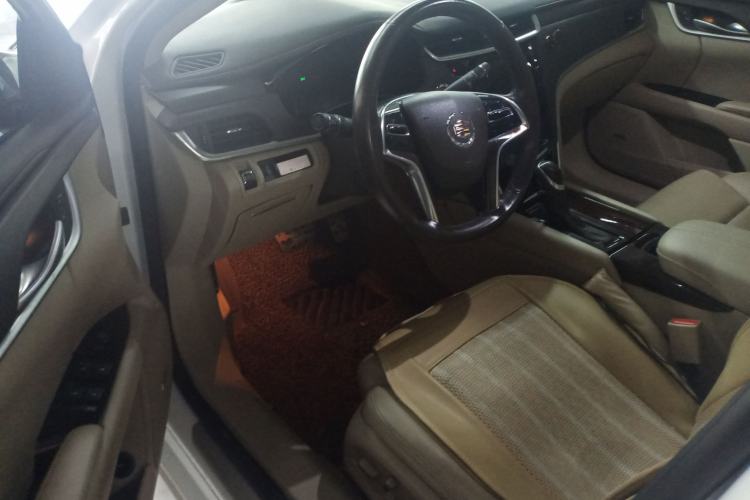 Used Cadillac XTS 2014 28T Comfort Version
