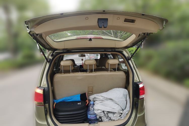 Used Baojun 730 2014 1.5L manual luxury trim 7 seats