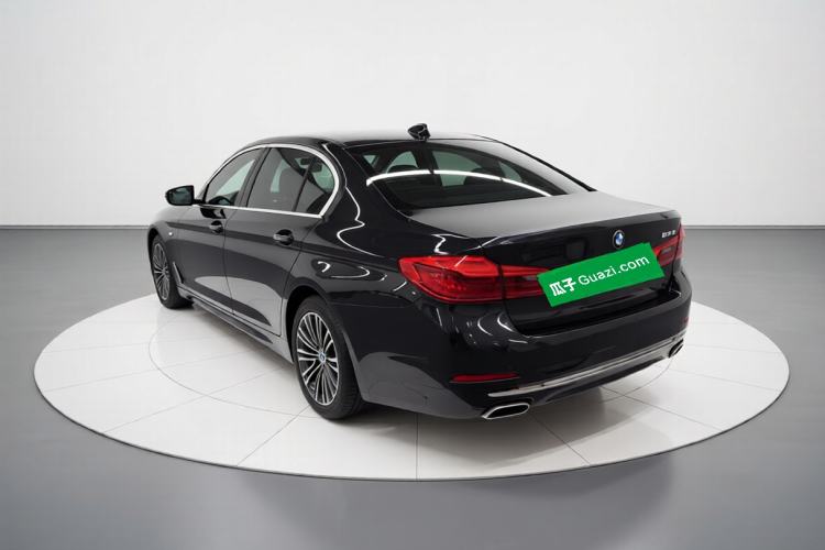 Used BMW 5 Series 2018 Facelifted 530Li Luxury Edition Premium Package
