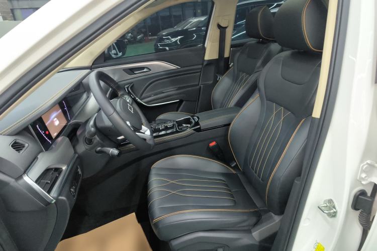 Used Bestune T77 2023 1.5T Automatic Luxury Model Left Front Seat