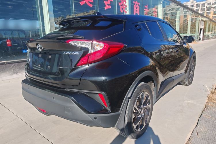 Used Toyota IZOA 2018 2.0L Yichi Version China VI Standard