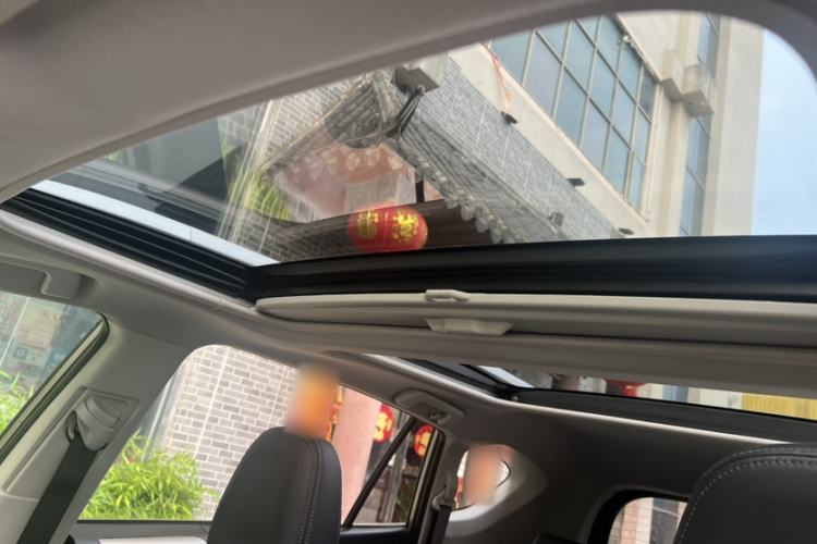 Used Toyota RAV4 2015 2.5L Automatic 4x4 Luxury Edition
